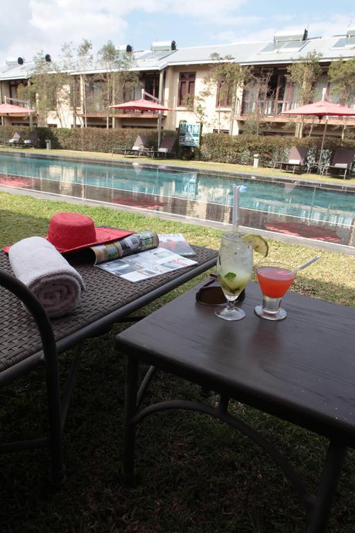 Casterbridge Hollow Boutique Hotel White River Bagian luar foto