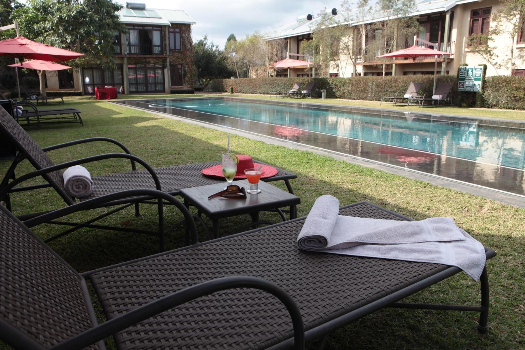 Casterbridge Hollow Boutique Hotel White River Bagian luar foto