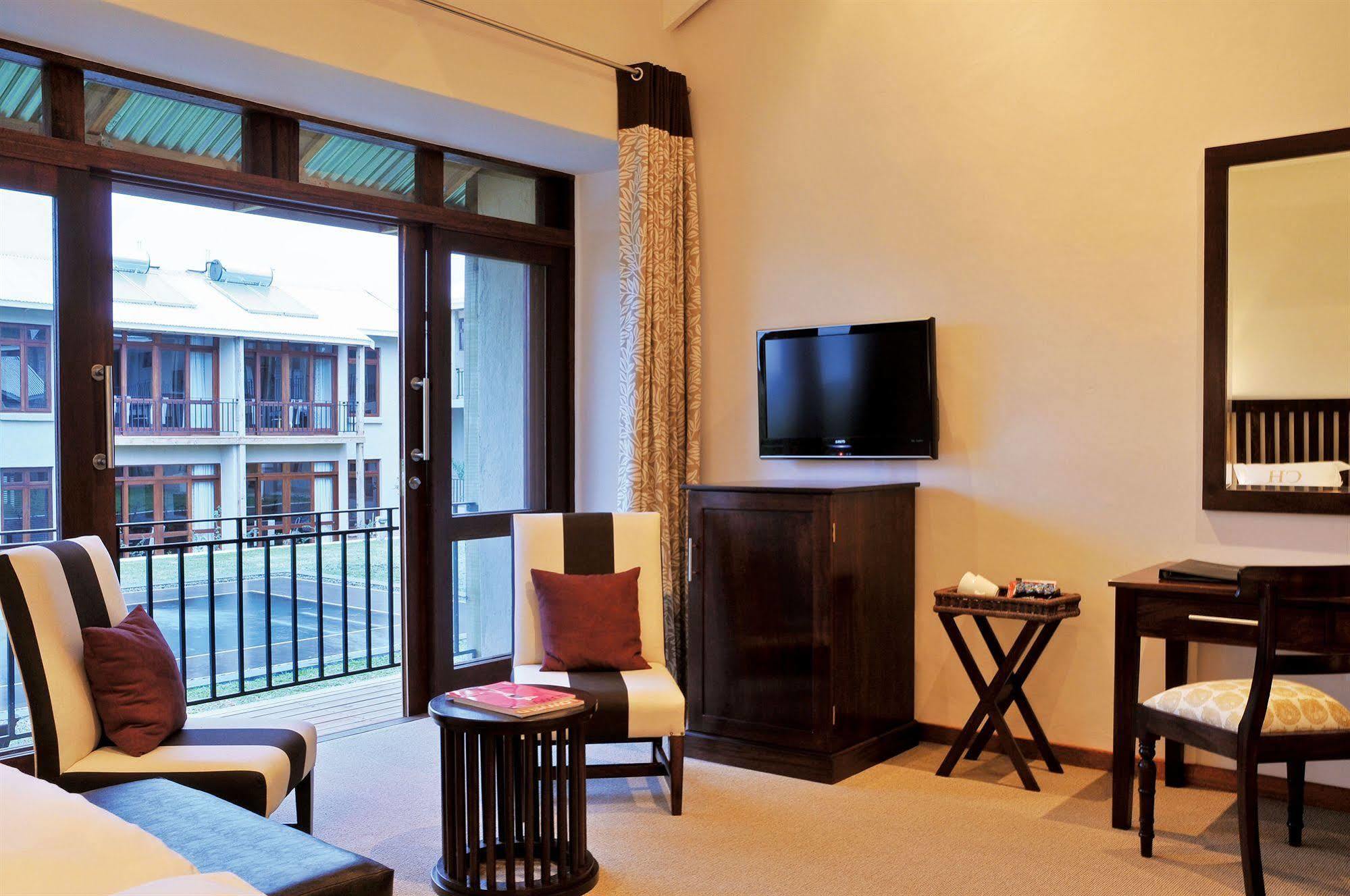 Casterbridge Hollow Boutique Hotel White River Bagian luar foto